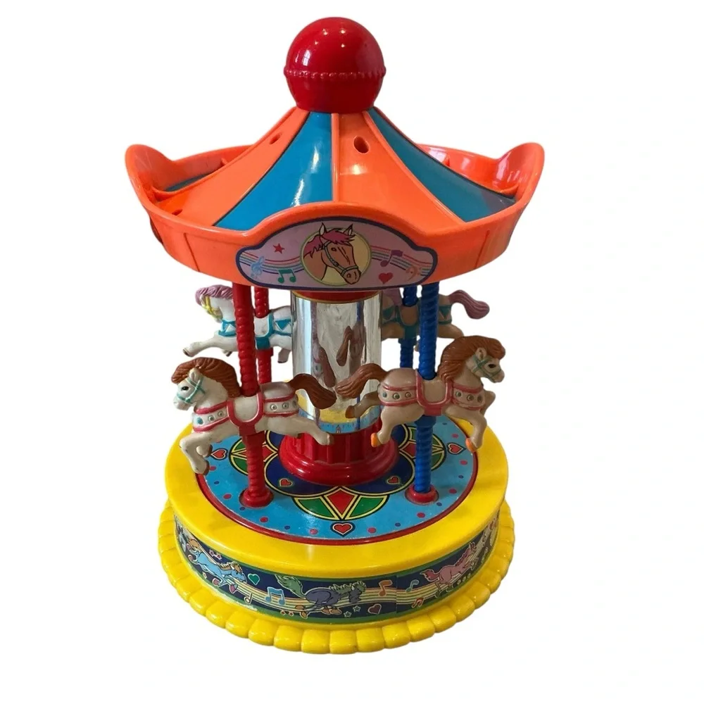 Vintage 1991 Redbox musical wind up horses carousel play - Picture 3 of 7